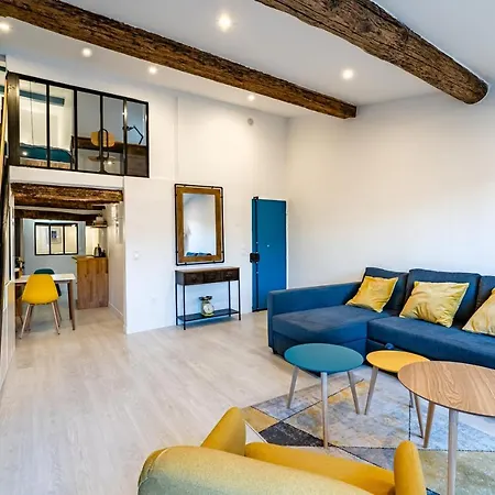 Roche : 3 Chambres,6 Personnes, Bien Equipe, Deco+